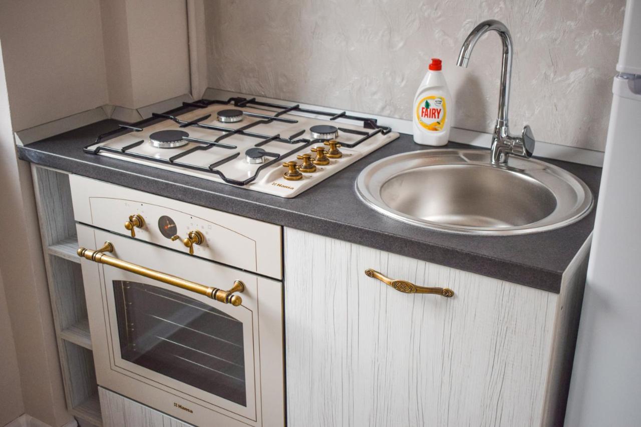 Yns Apartaments Iasi Ngoại thất bức ảnh